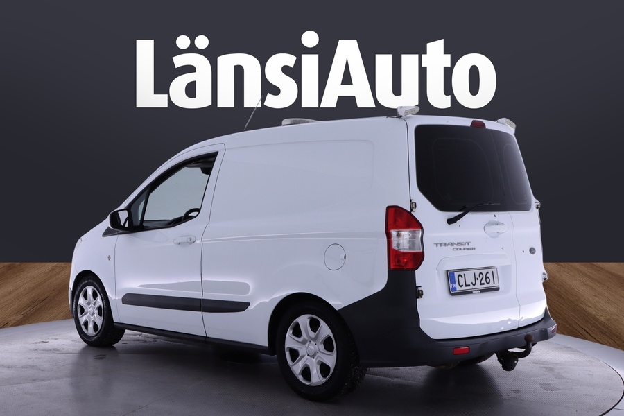 Ford Transit Courier vaihtoauto