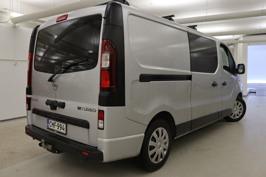 Opel Vivaro vaihtoauto