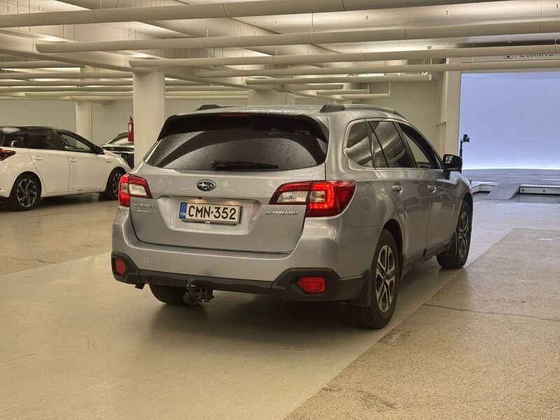 Subaru Outback vaihtoauto