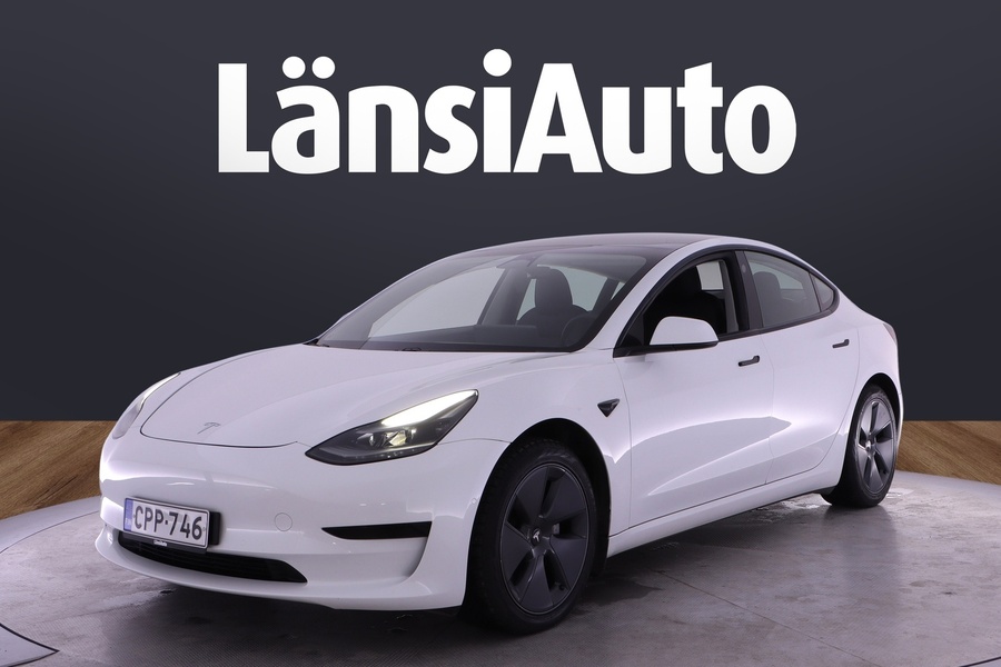 Tesla Model 3 vaihtoauto
