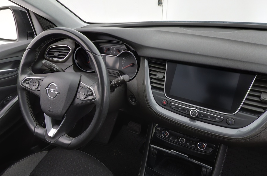 Opel Grandland vaihtoauto