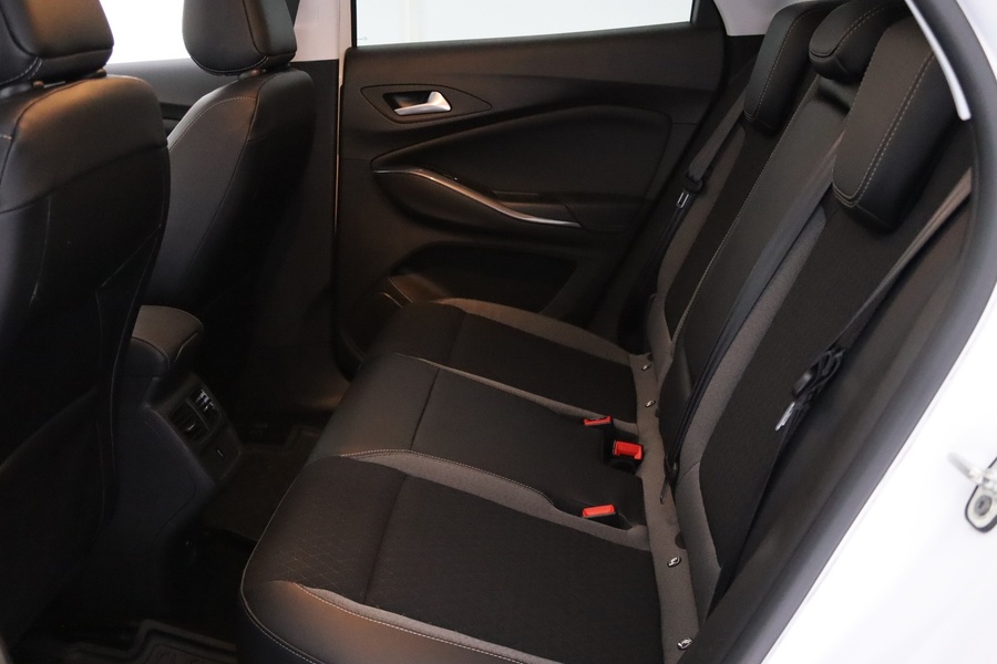 Opel Grandland X vaihtoauto