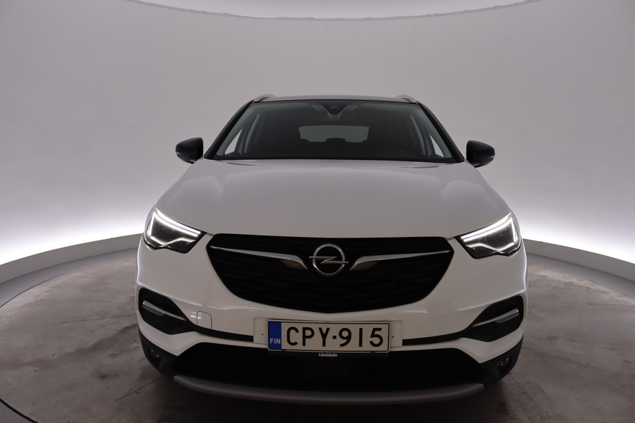 Opel Grandland X vaihtoauto