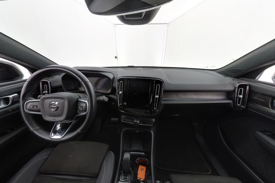 Volvo C40 vaihtoauto