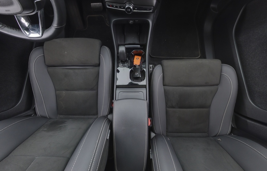 Volvo C40 vaihtoauto