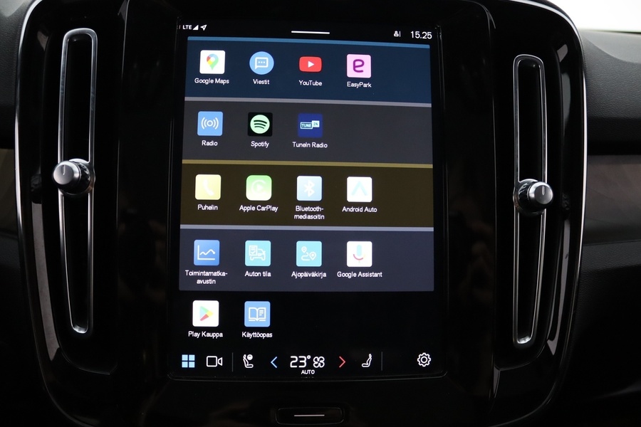 Volvo C40 vaihtoauto