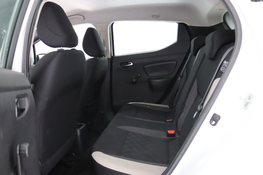 Nissan Micra vaihtoauto