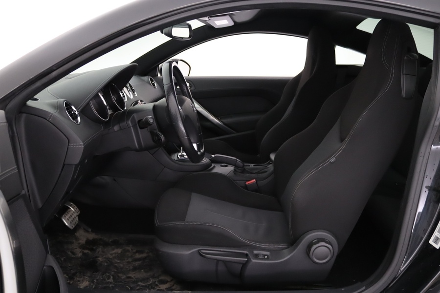 Peugeot RCZ vaihtoauto