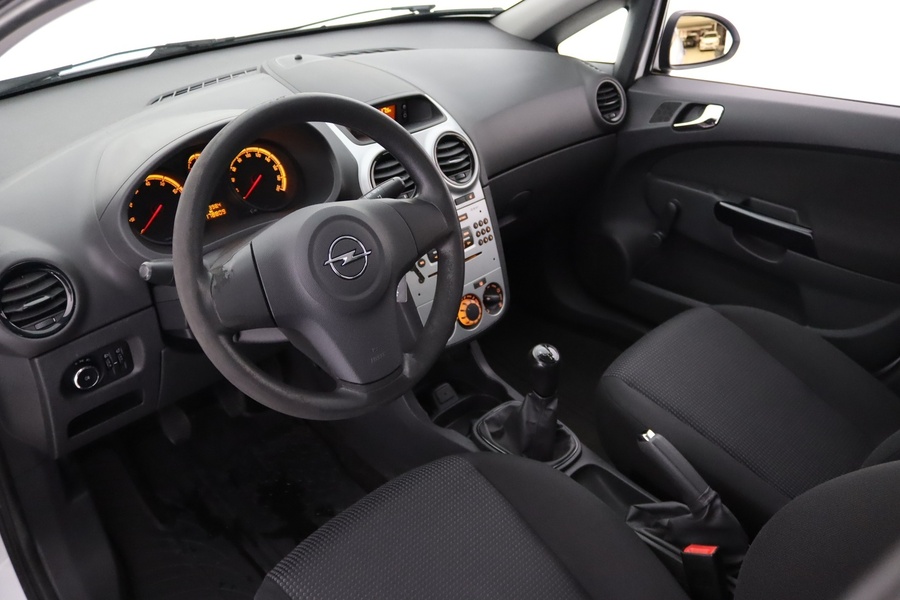 Opel Corsa vaihtoauto