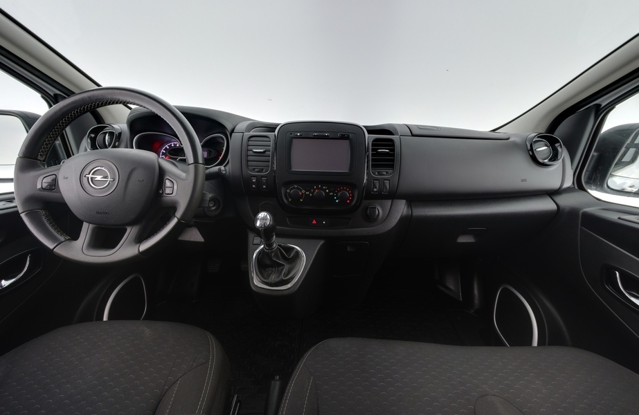 Opel Vivaro vaihtoauto