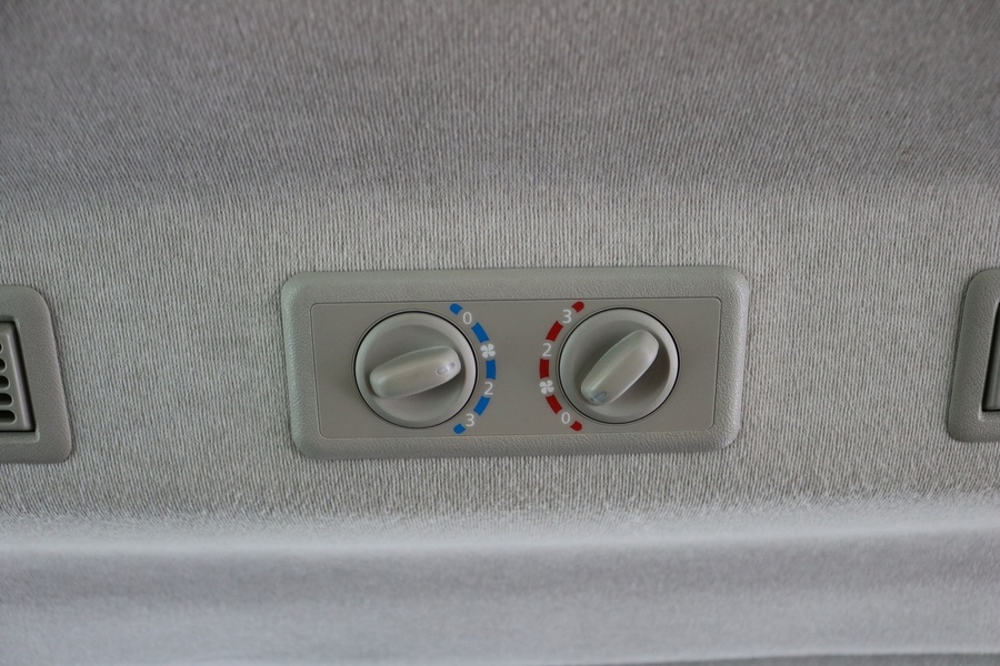 Opel Vivaro vaihtoauto