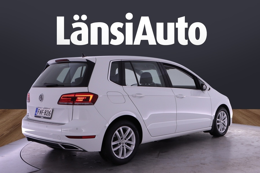 Volkswagen Golf Sportsvan vaihtoauto