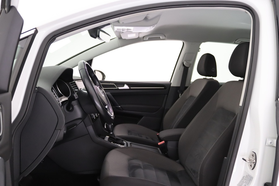 Volkswagen Golf Sportsvan vaihtoauto