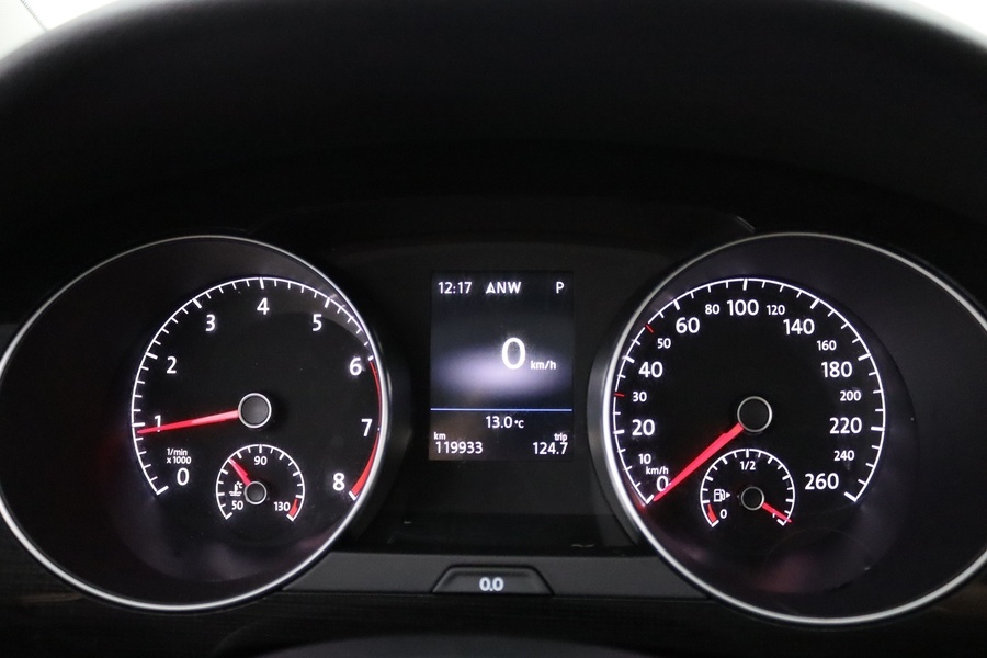 Volkswagen Golf Sportsvan vaihtoauto