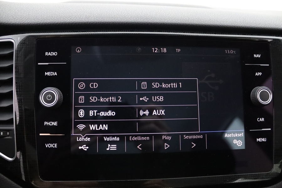 Volkswagen Golf Sportsvan vaihtoauto