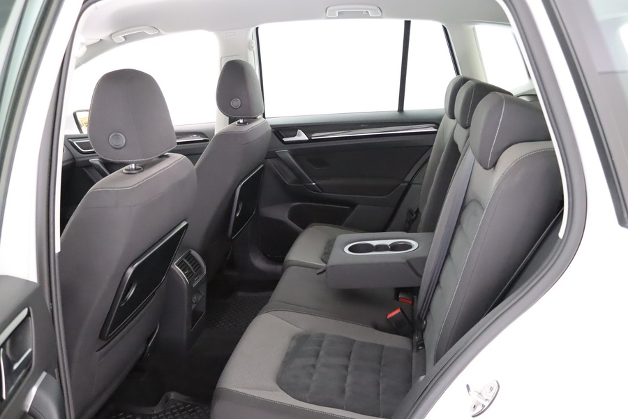 Volkswagen Golf Sportsvan vaihtoauto