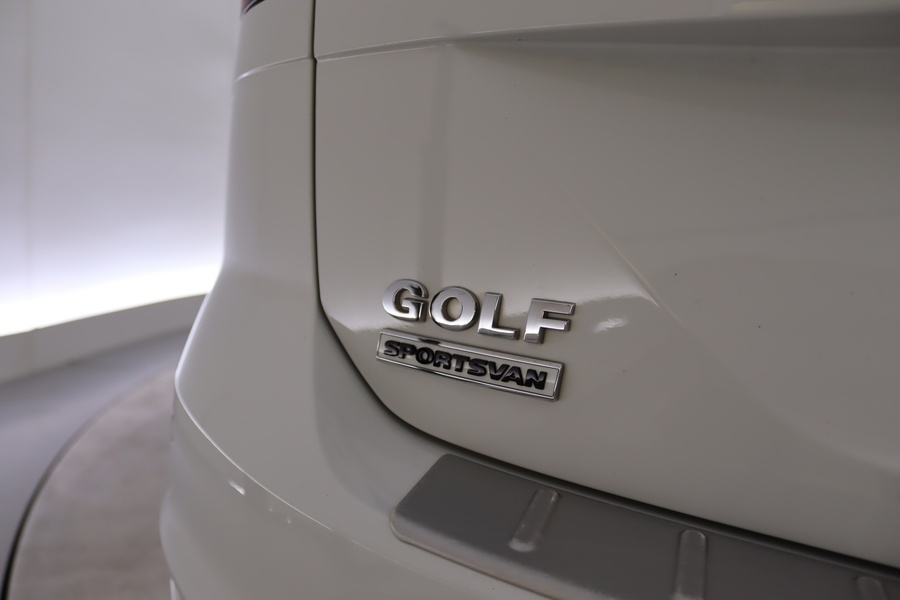 Volkswagen Golf Sportsvan vaihtoauto