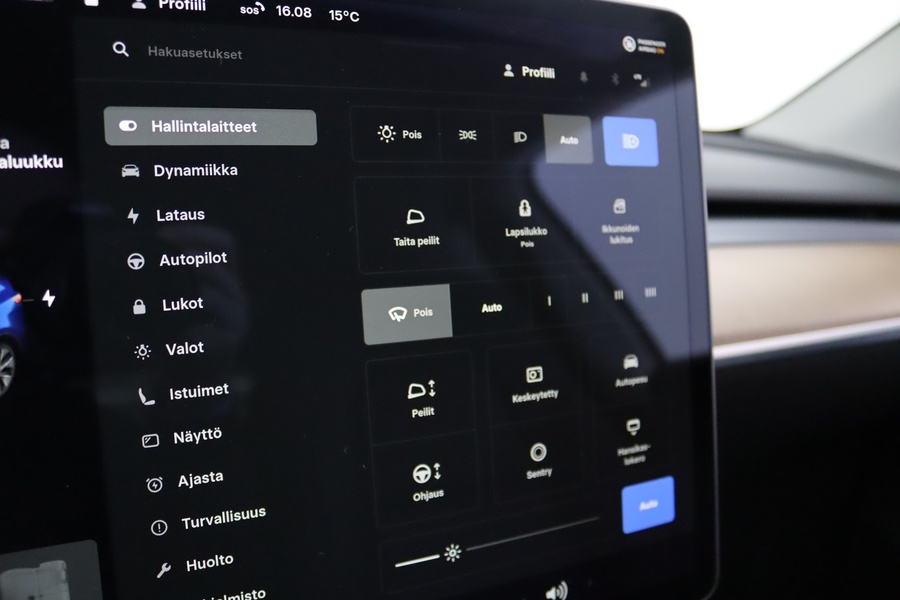 Tesla Model Y vaihtoauto