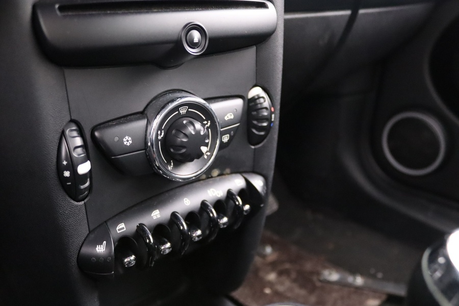 Mini Cooper vaihtoauto