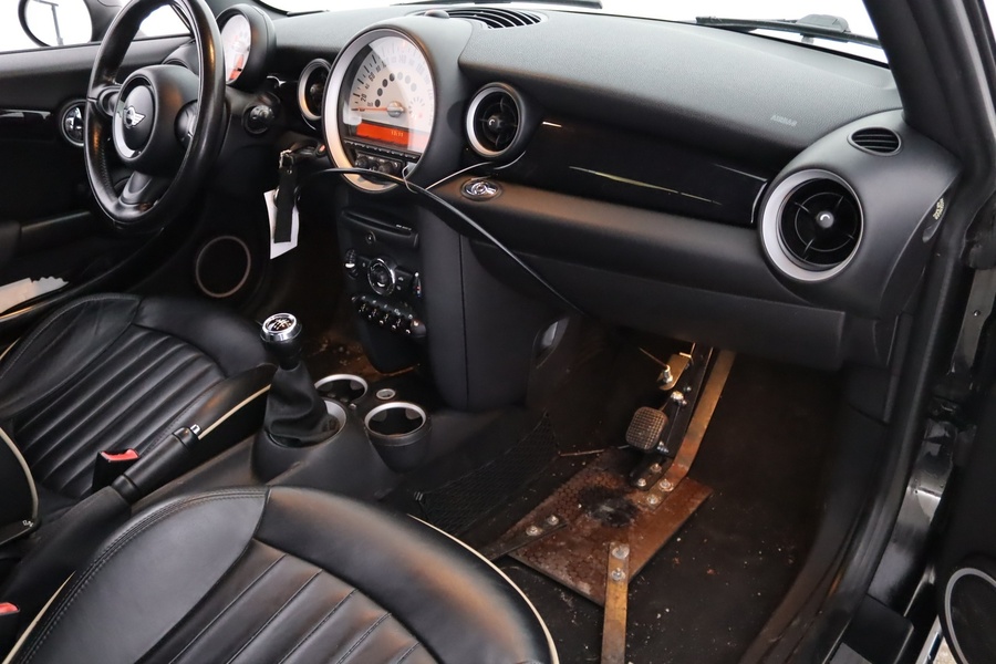 Mini Cooper vaihtoauto