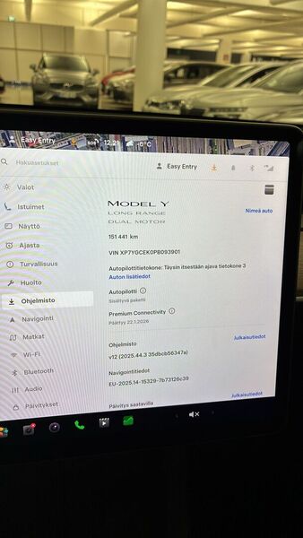 Tesla Model Y vaihtoauto