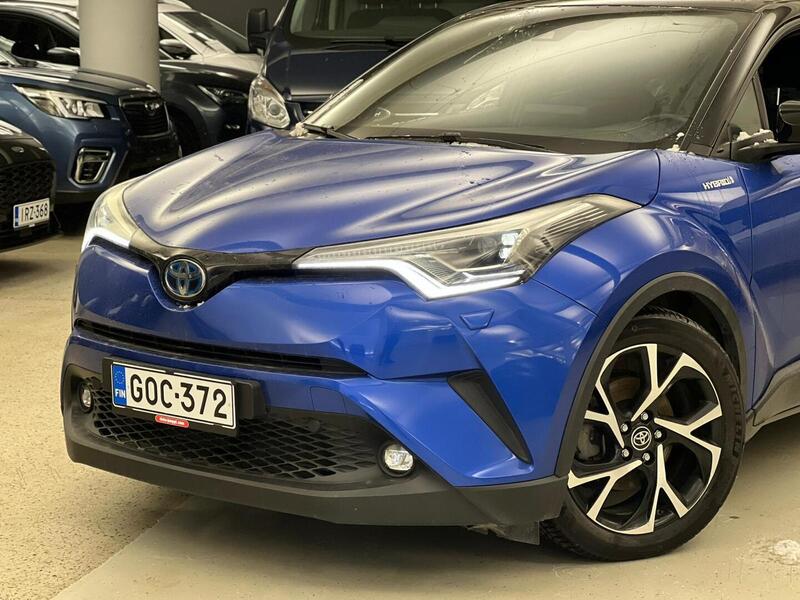 Toyota C-HR vaihtoauto