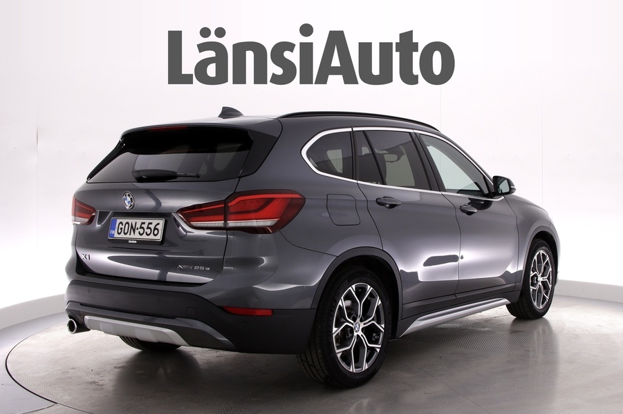 BMW X1 vaihtoauto