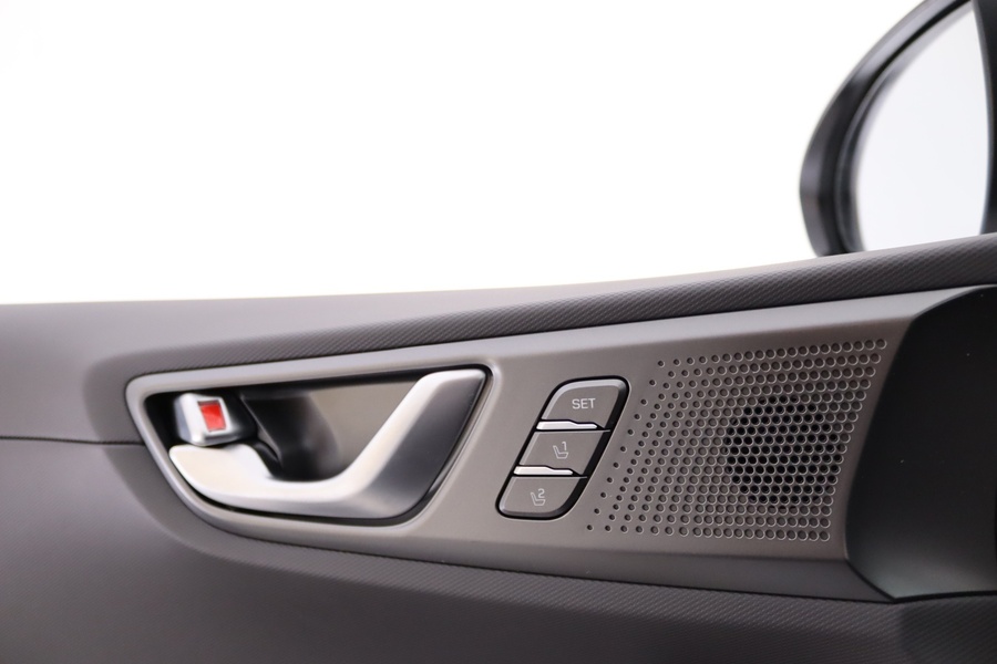 Hyundai IONIQ electric vaihtoauto