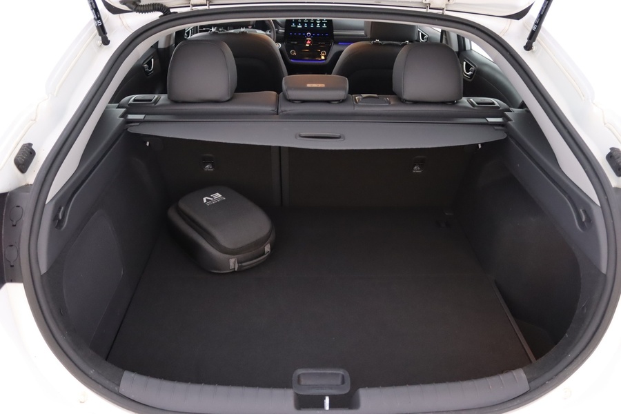 Hyundai IONIQ electric vaihtoauto