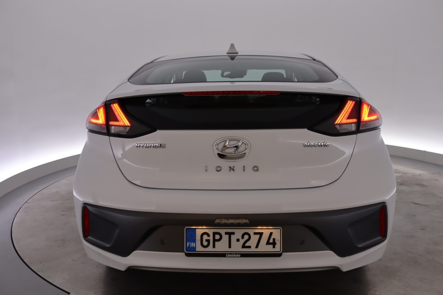 Hyundai IONIQ electric vaihtoauto