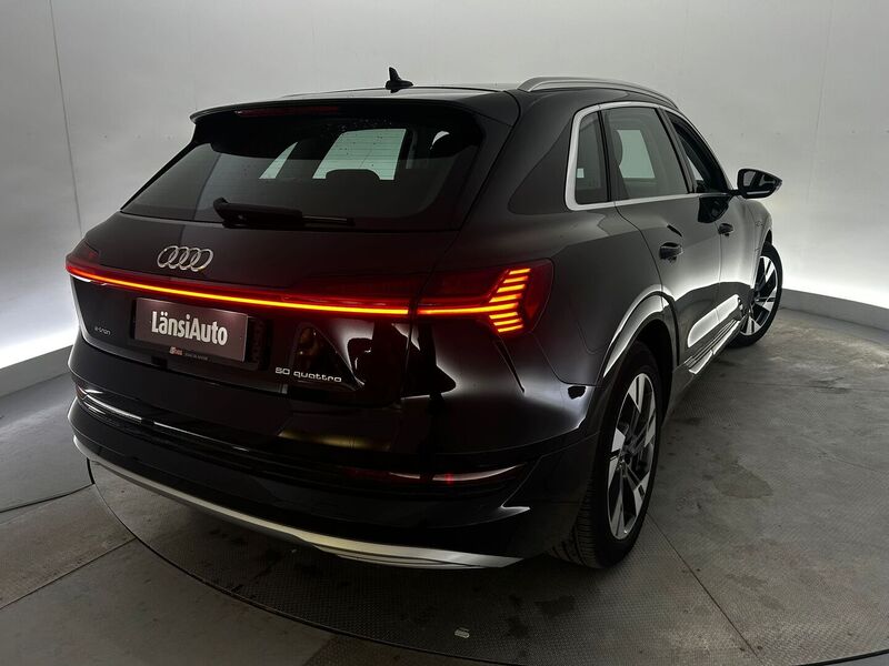 Audi e-tron vaihtoauto