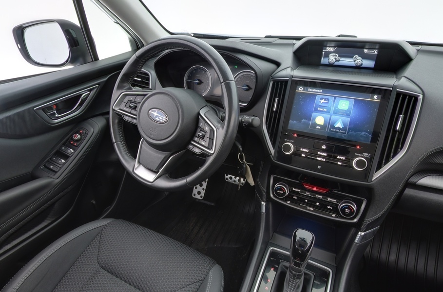 Subaru Forester vaihtoauto