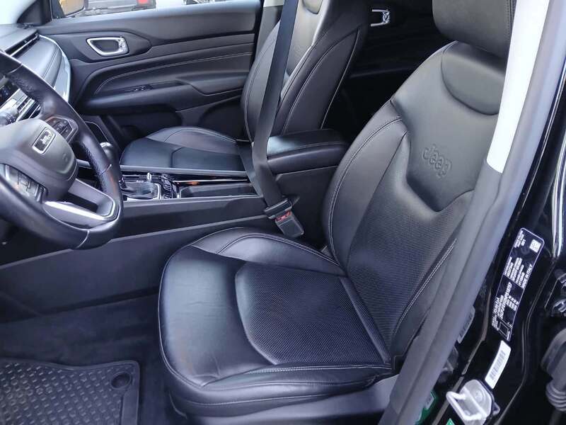 Jeep Compass vaihtoauto