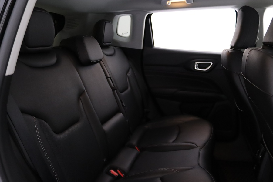 Jeep Compass vaihtoauto