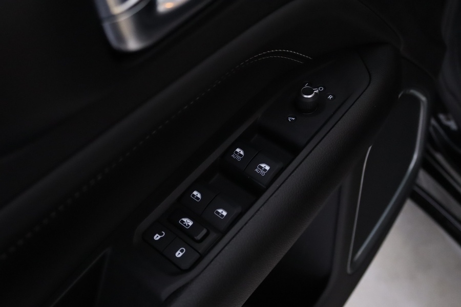 Jeep Compass vaihtoauto