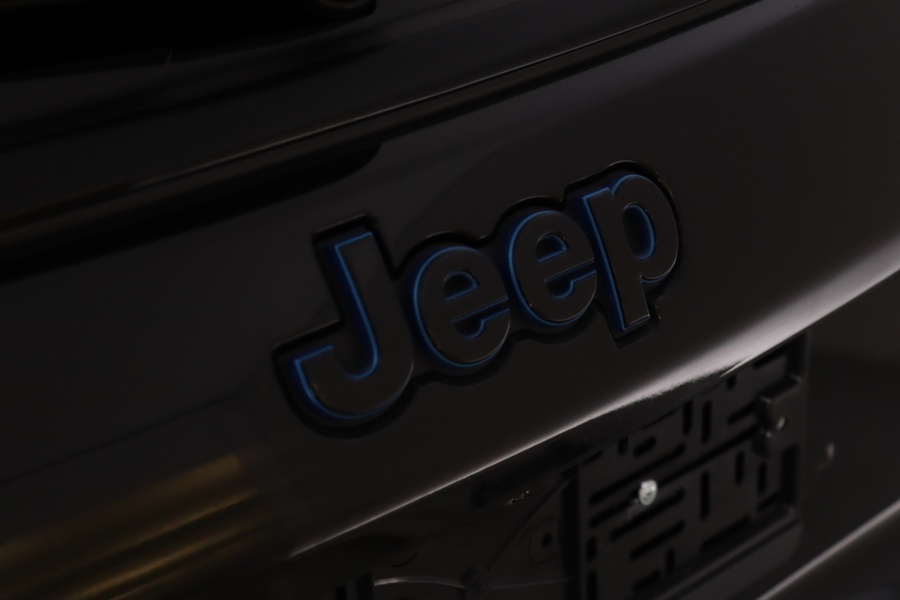 Jeep Compass vaihtoauto