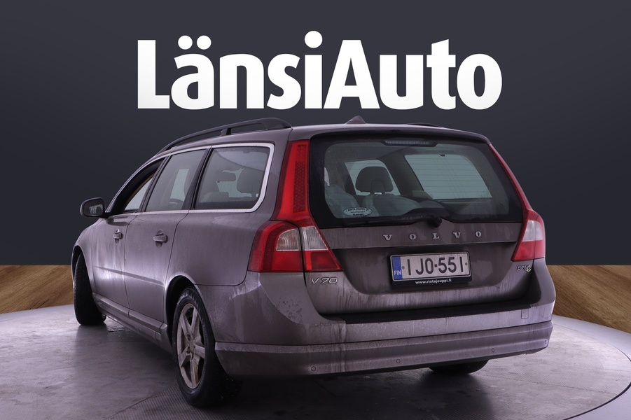 Volvo V70 vaihtoauto