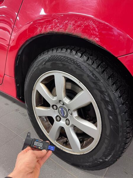 Volvo V60 vaihtoauto