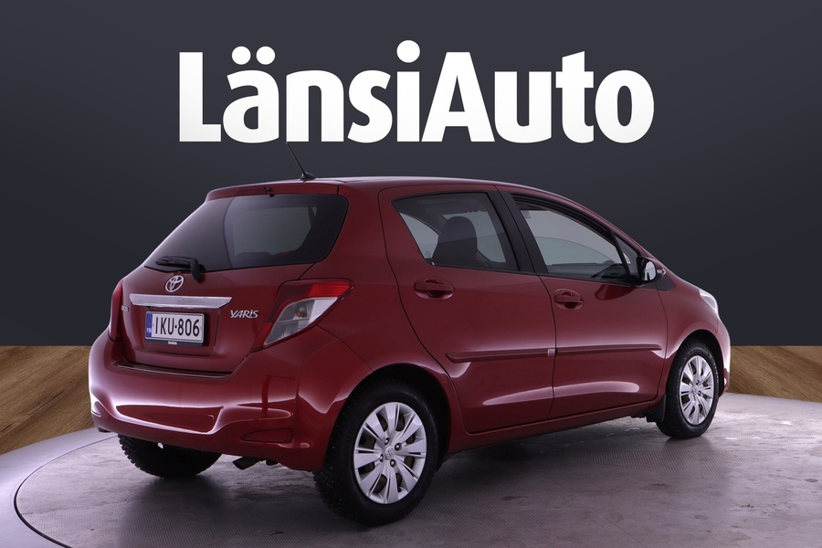 Toyota Yaris vaihtoauto