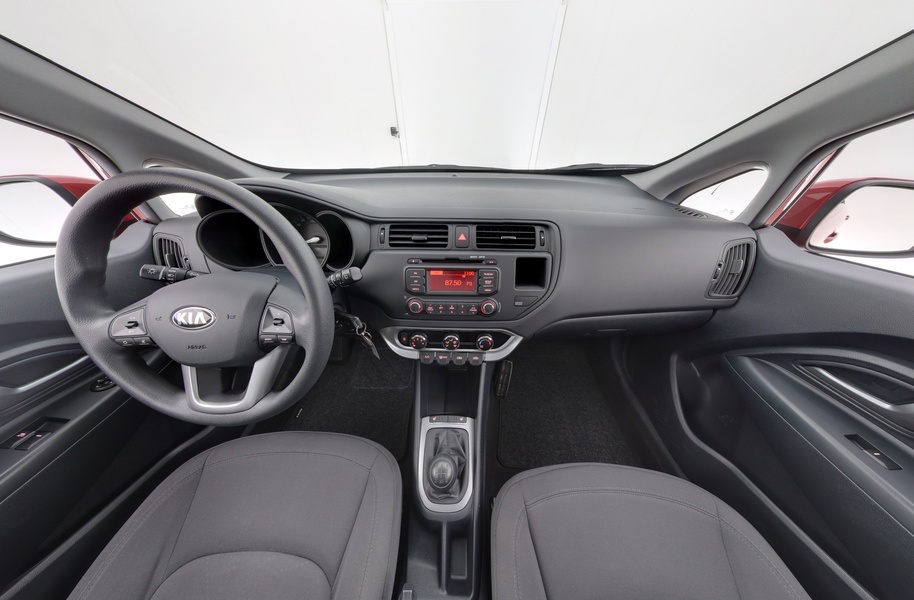 Kia Rio vaihtoauto