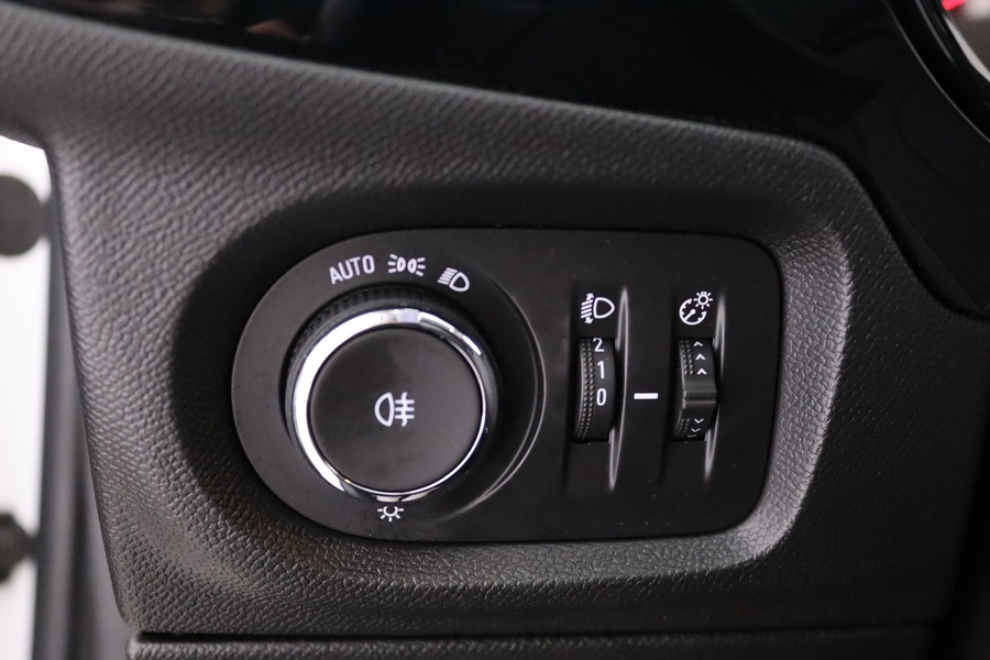 Opel Corsa vaihtoauto