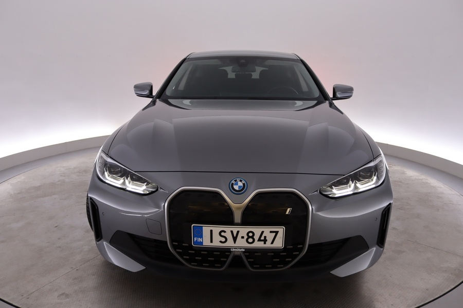 BMW i4 vaihtoauto