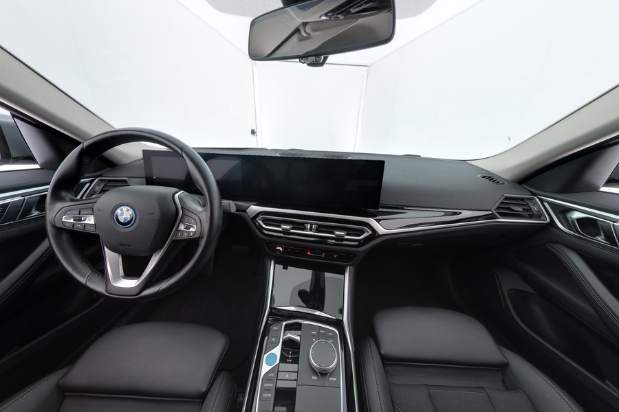 BMW i4 vaihtoauto