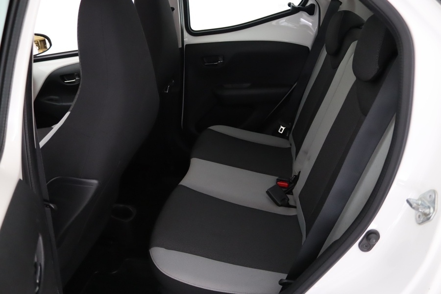 Toyota AYGO vaihtoauto