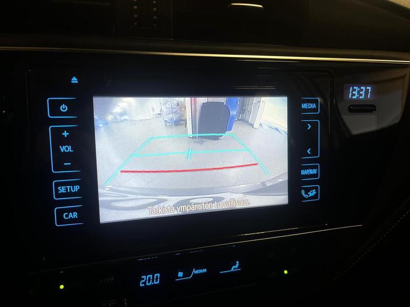 Toyota Auris vaihtoauto