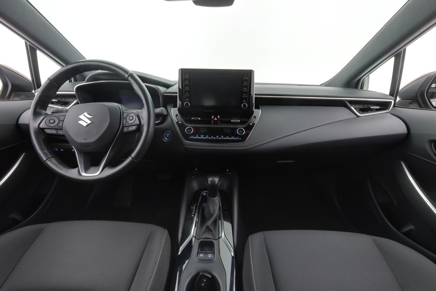 Suzuki Swace vaihtoauto