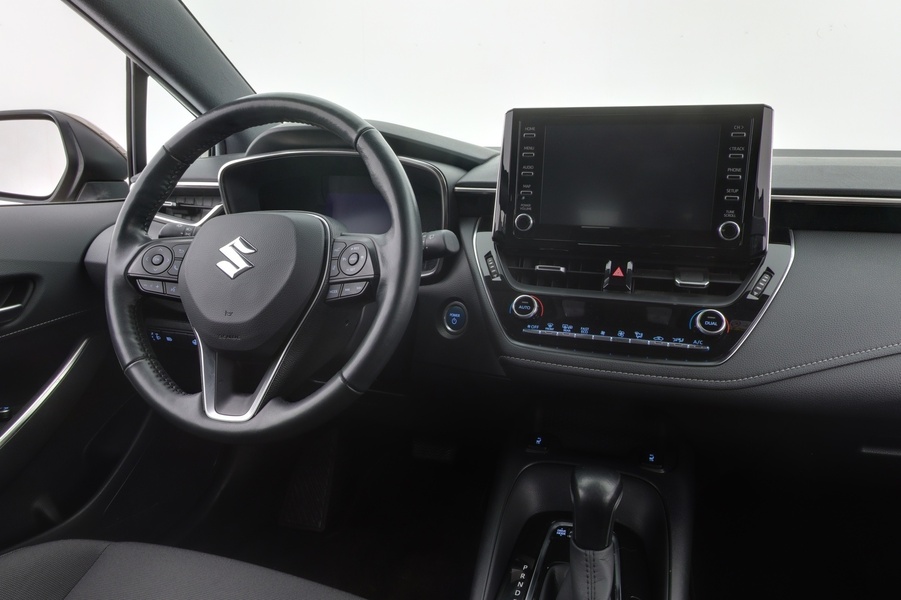 Suzuki Swace vaihtoauto