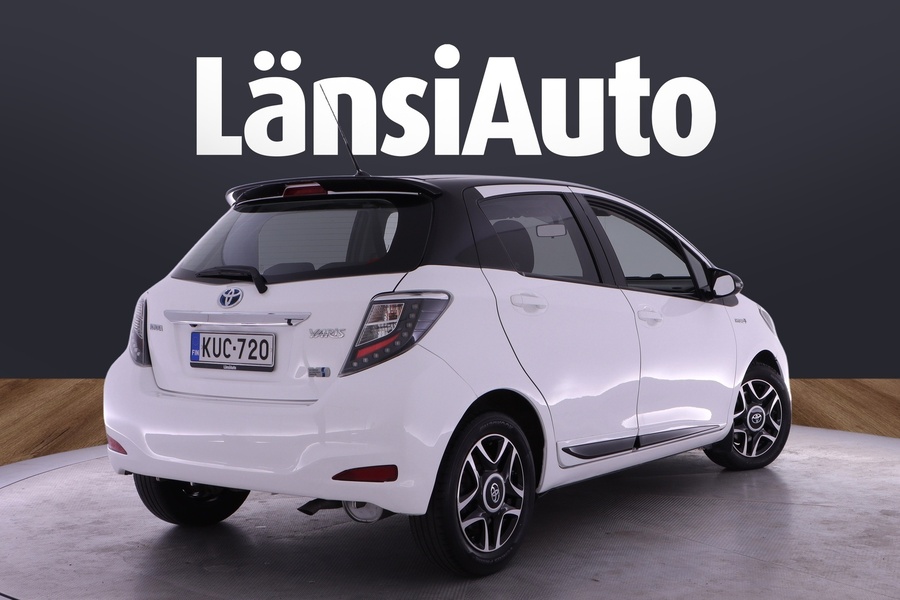 Toyota Yaris vaihtoauto