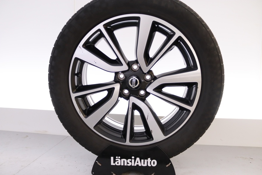 Nissan X-Trail vaihtoauto