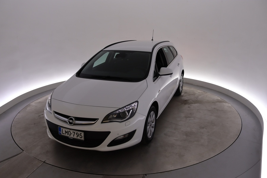 Opel Astra vaihtoauto